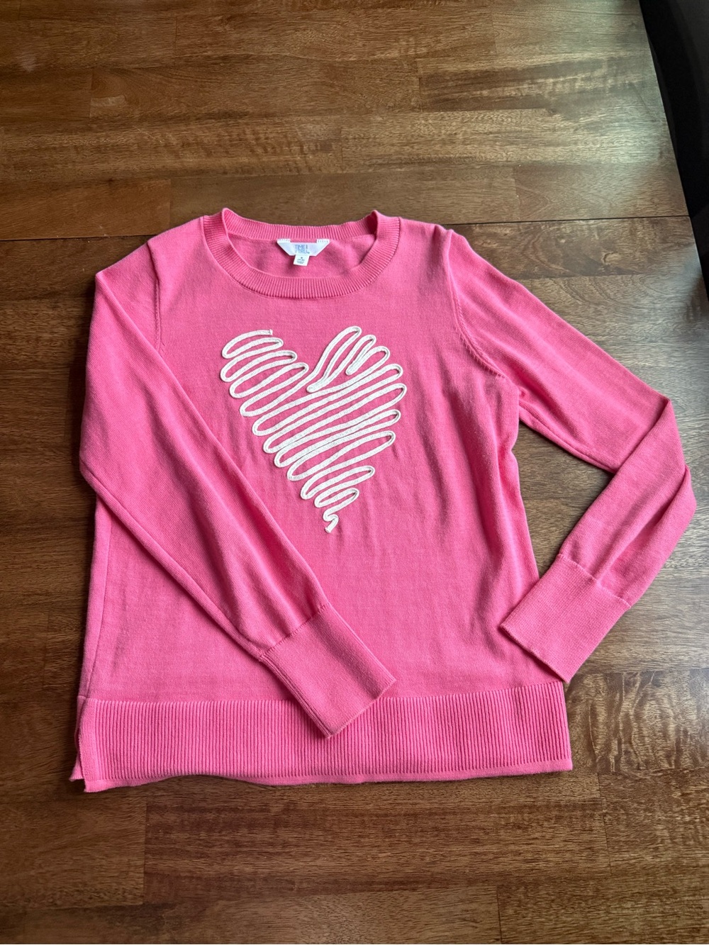 Time and Tru Pink Crewneck Sweater with White Heart Detail